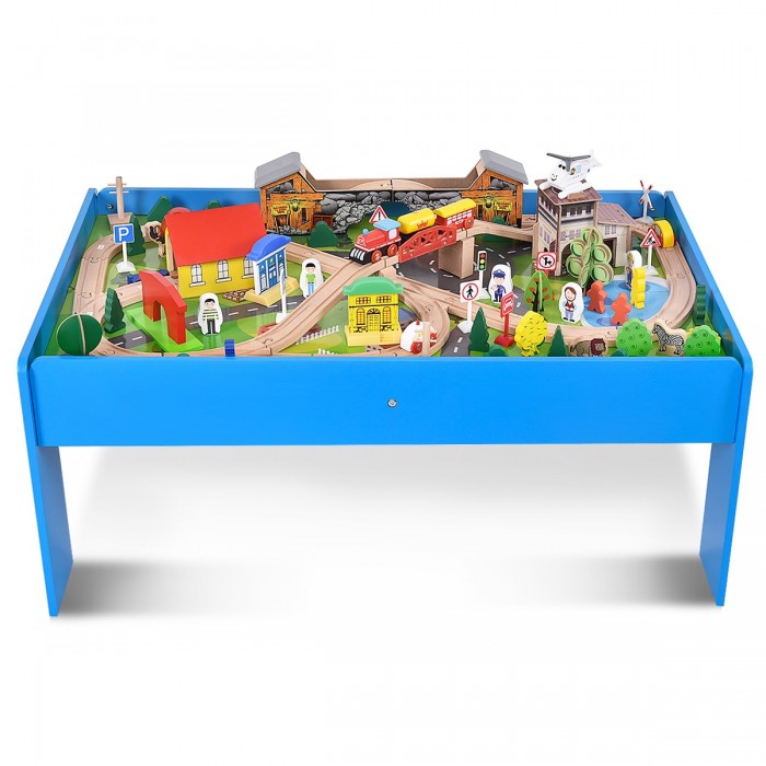 Set trenulete cu masuta si accesorii - Oraselul Sodor - 108 piese